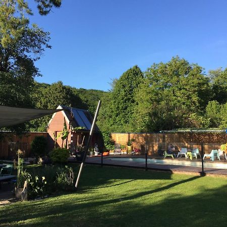 Вилла Le Refuge De Valprofonde Villeneuve-sur-Yonne Экстерьер фото
