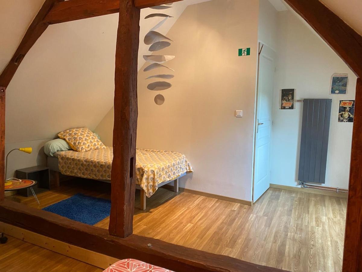 Вилла Le Refuge De Valprofonde Villeneuve-sur-Yonne Экстерьер фото
